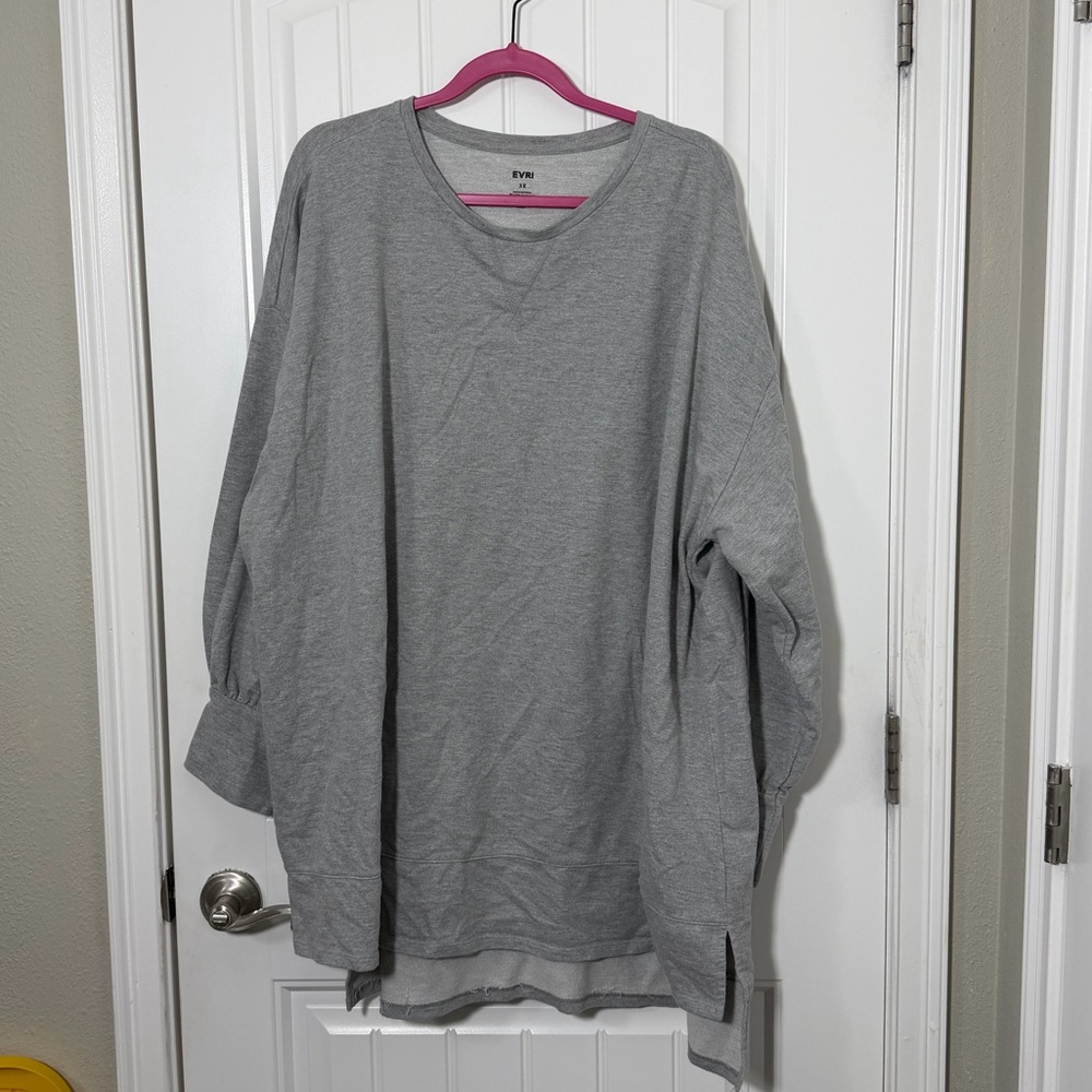 EVRI Light Gray Crewneck Oversized Sweater